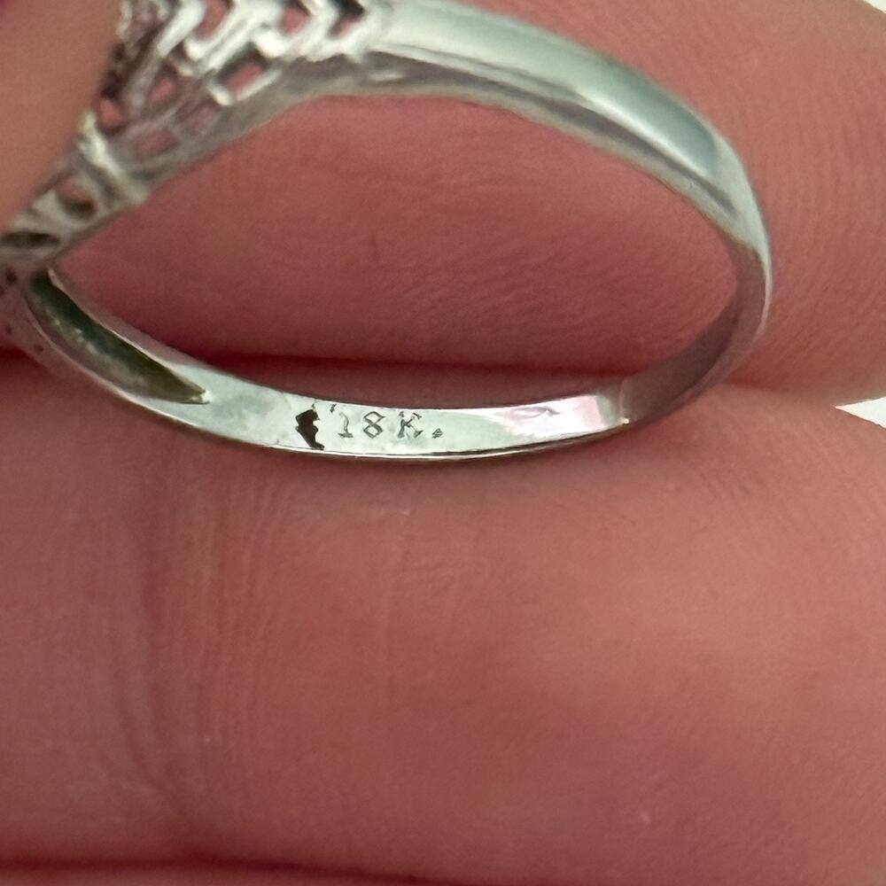 Vintage Art Deco 18K White Gold Diamond 3 Stone Filigree Band Ring Size 6.75 - Picture 14 of 16